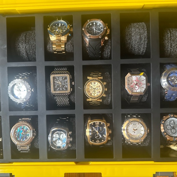 Invicta Men's Watch 50mm SPEEDWAY SCUBA Quartz Chrono Sapphire Blue Gold SS - Picture 11 of 11